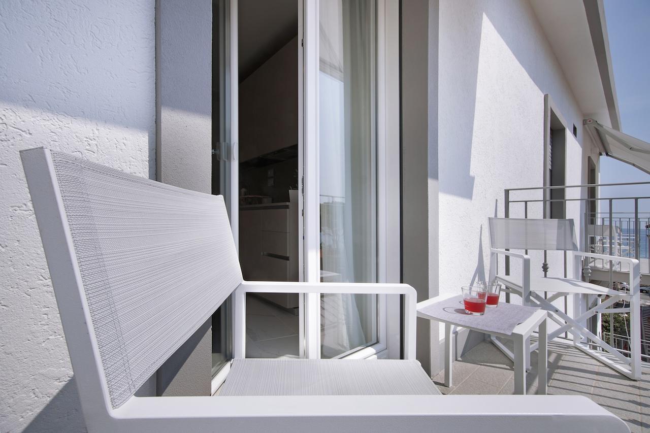 Dolcemare Apartahotel 3*